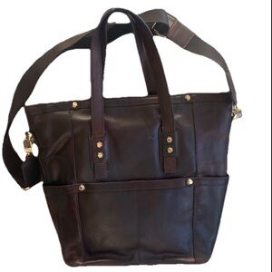 Laundry by Shelli Segal brown weathered, leather tote bag w/ padded tablet slot